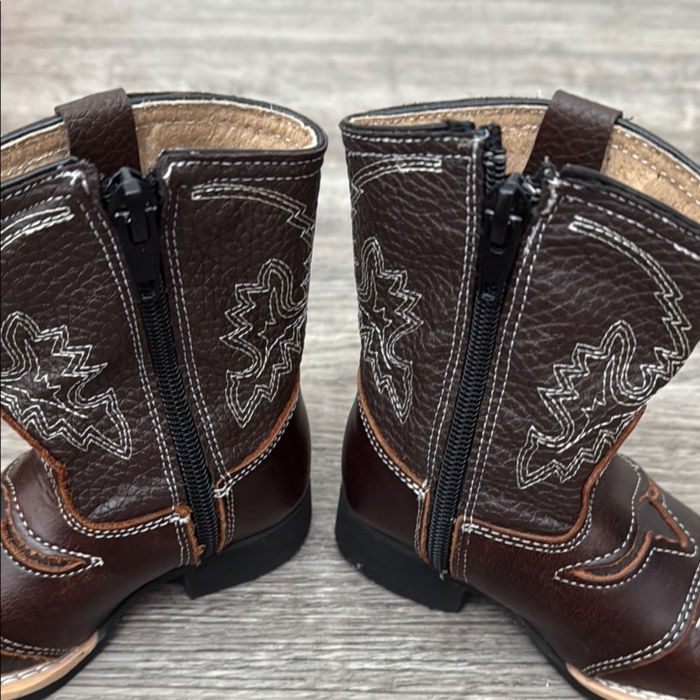 Brown Leather cowboy boots with a side zipper - Picture 6 of 7